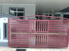 D'illahs Homestay